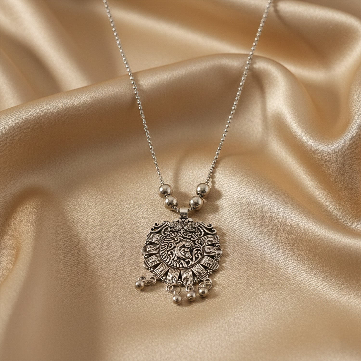 Ethnic silver necklace        
